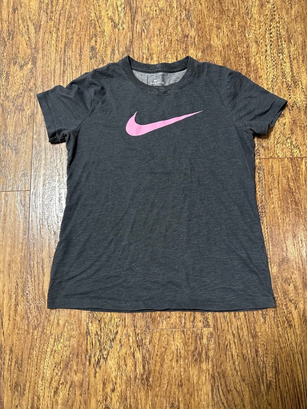 Nike Women's T-Shirt Charcoal Grey Size Medium